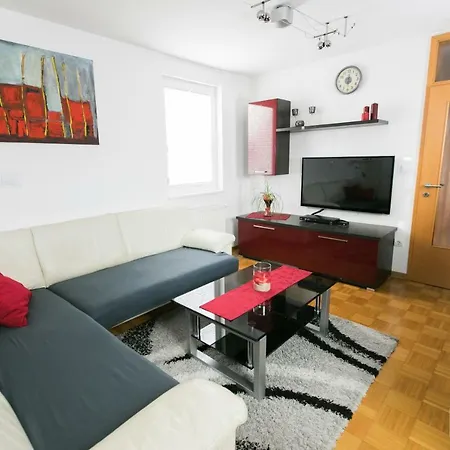 Luxurious Ruby With Sauna * Kobarid