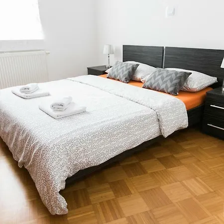Ruby Private Sauna Retreat Apartment Kobarid