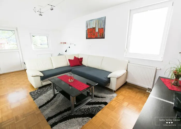 Luxurious Ruby Kobarid