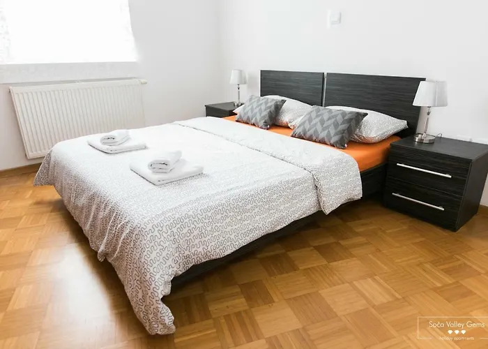 Luxurious Ruby Daire Kobarid